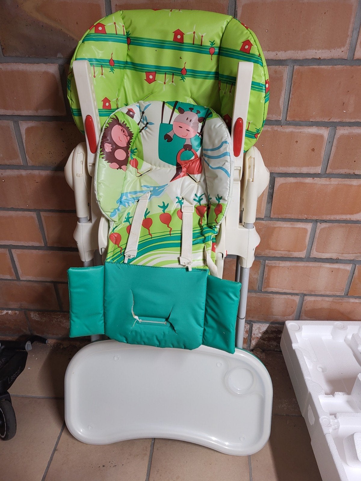 Chaise haute bébé Chicco, Enfants & Bébés, Chaises pour enfants, Enlèvement