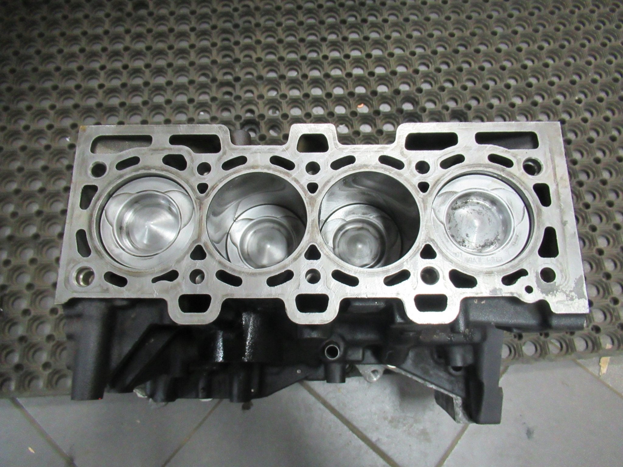 Moteur K9K804 Nu KANGOO RENAULT, Envoi, Utilisé, Daihatsu