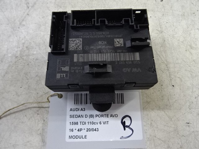 UNITE ELECTRONIQUE A3 Limousine (8VS / 8VM) (5Q0959592E), Autos : Pièces & Accessoires, Utilisé, Audi