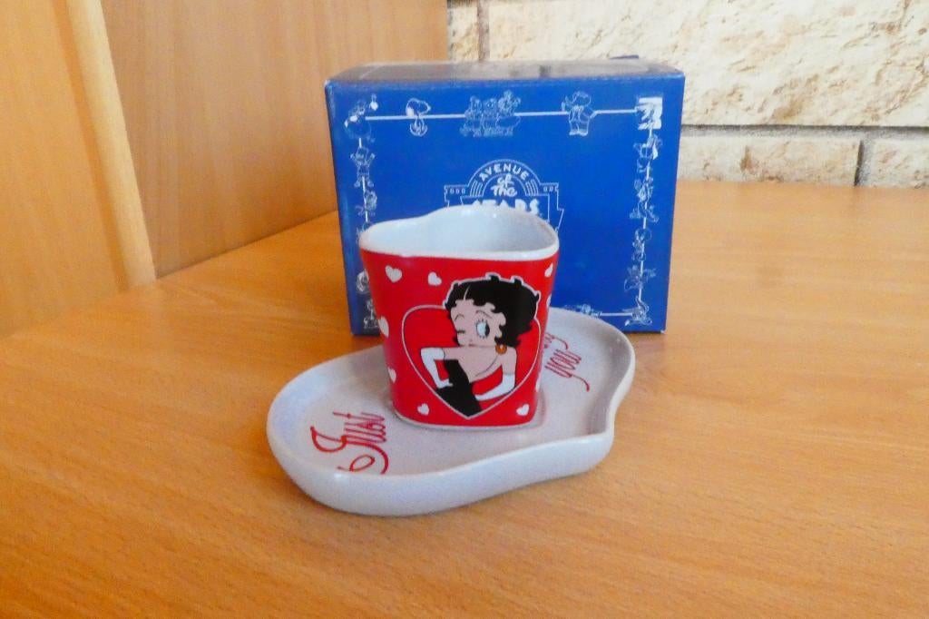 Betty Boop tasse "loving you" Avenue of the stars 1990, Enlèvement ou Envoi, Neuf, Humain