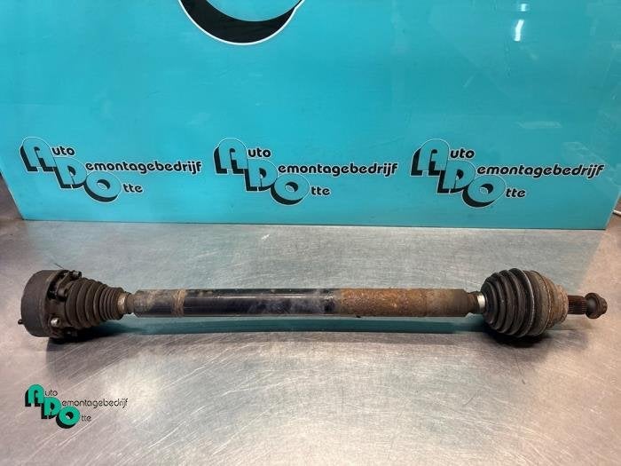 Arbre de transmission avant droit d'un Volkswagen Golf (Golf, Volkswagen, -, 3 mois de garantie, Utilisé