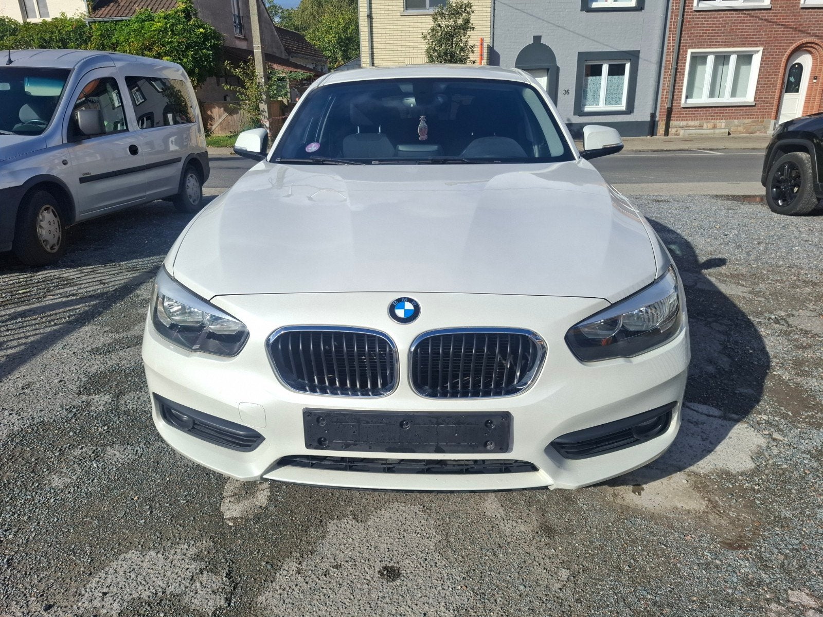 BMW SERIE 1 -116 -ESSENCE- TRÈS PROPRE, Autos, Euro 6, Entreprise, Boîte manuelle, 5 portes