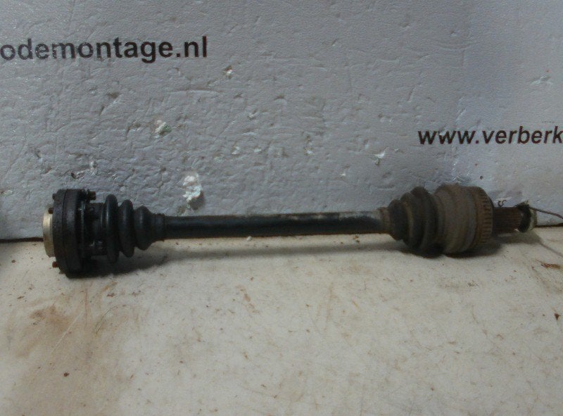 ARBRE DE TRANSMISSION ARRIÈRE GAUCHE ABS BMW, Utilisé, BMW, Petuelring 130
80809  München, DE, Bayerische Motoren Werke AG