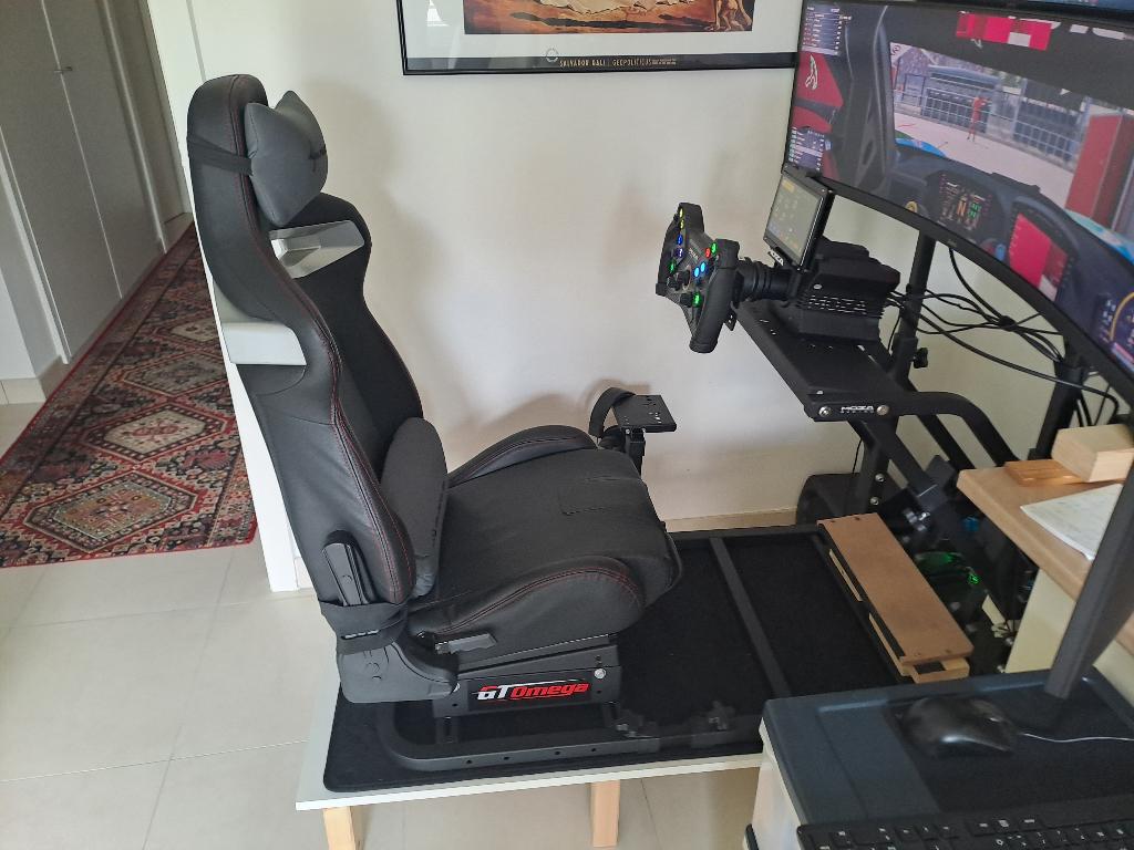 Moza R12 wheelbase + KS steeringwheel + Gt omega art cockpit, Ophalen, Gebruikt, Moza Racing