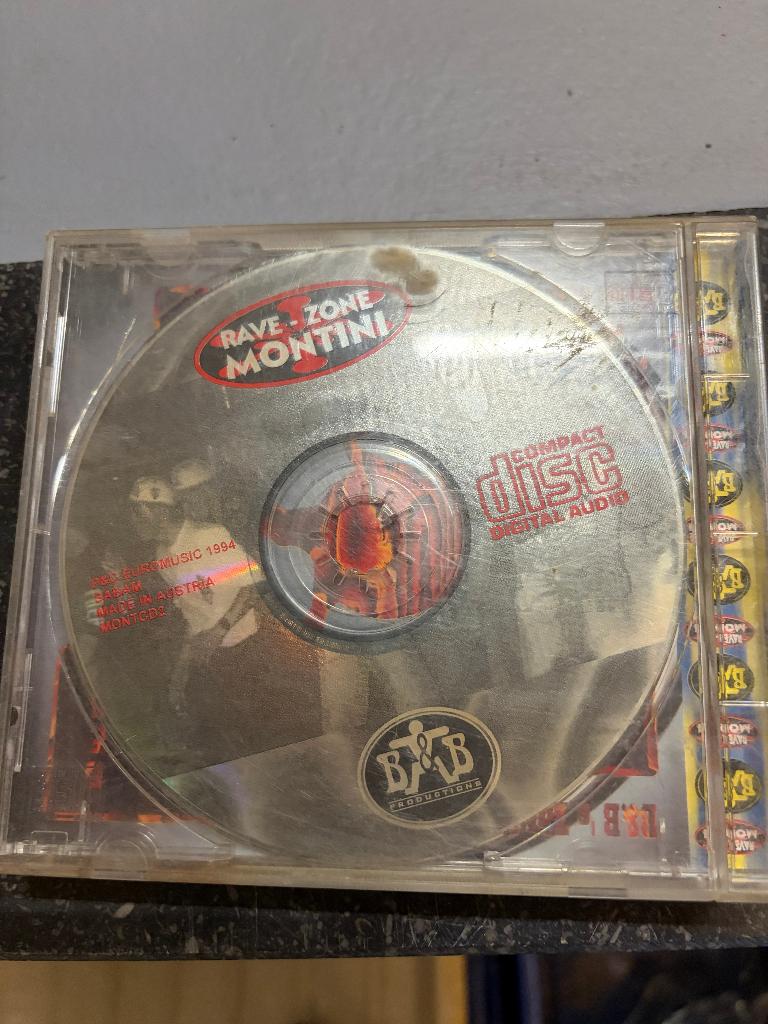 cd rave zone montini, Cd's en Dvd's, Ophalen of Verzenden, Gebruikt