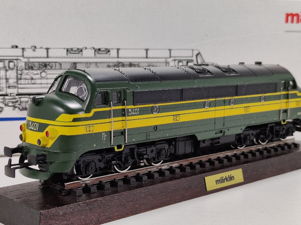 Marklin 3133 Diesellocomotief NMBS SNCB serie 54, Analogique, Enlèvement ou Envoi, Courant alternatif, Comme neuf
