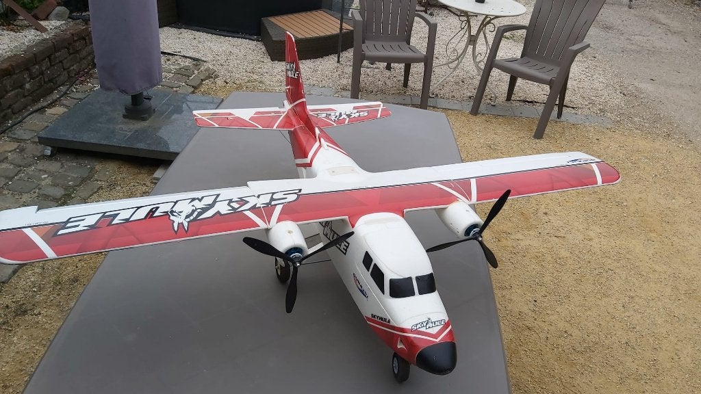 A VENDRE AVION  SKY MULE, Hobby & Loisirs créatifs, Modélisme | Radiocommandé & Téléguidé | Avions, Enlèvement, Utilisé