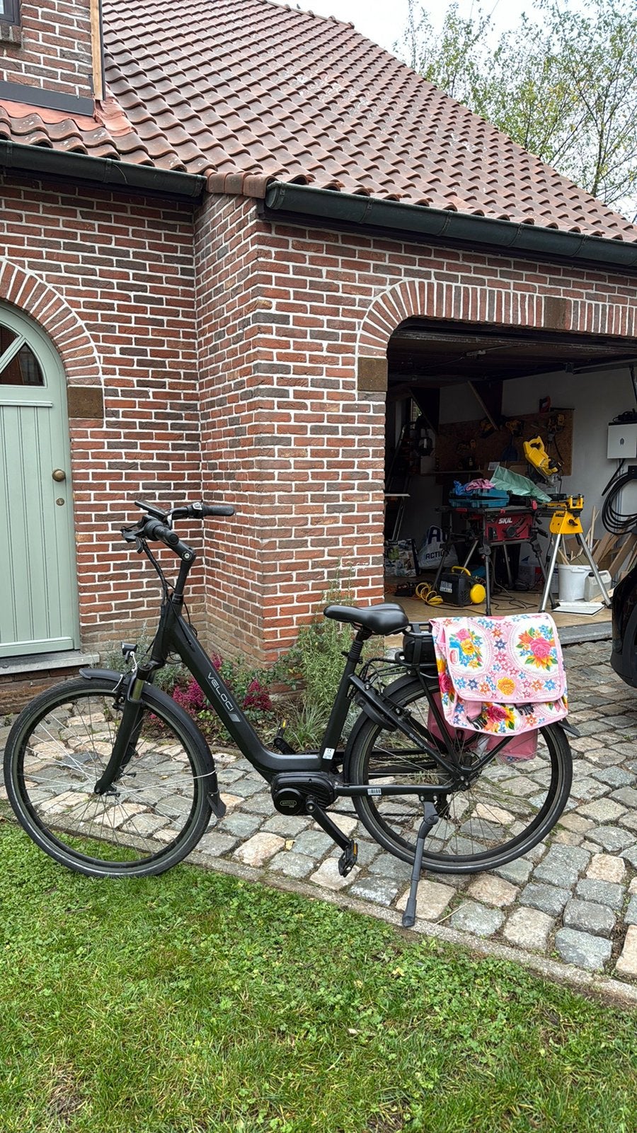 Perfect staat veloci elektrise fiets, Ophalen, Zo goed als nieuw