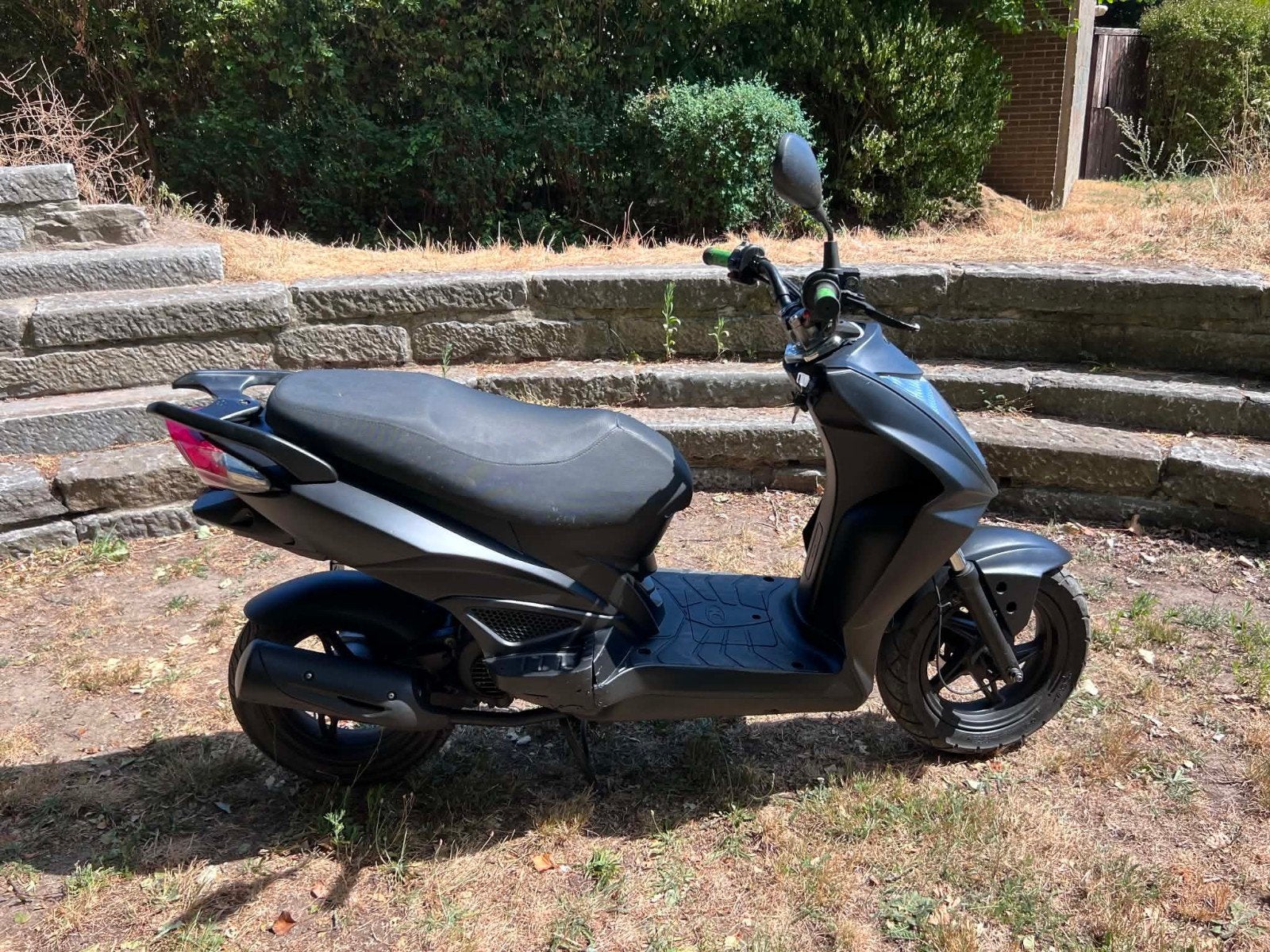 kimco agelity  Aklas bj 2023, Ophalen, Overige modellen, Klasse A (25 km/u), Zo goed als nieuw