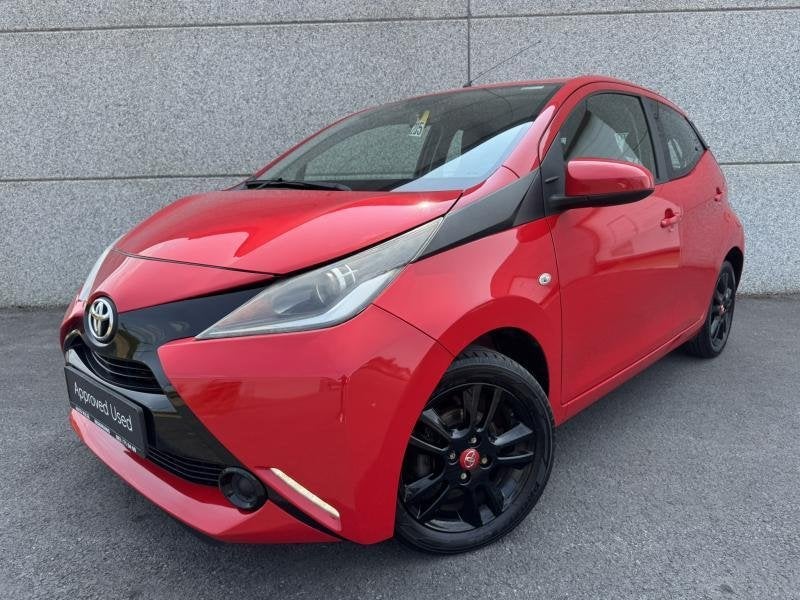 Toyota Aygo 1,0 VVT-i 5MT Business, Autos, Rouge, Achat, 998 cm³, Euro 6