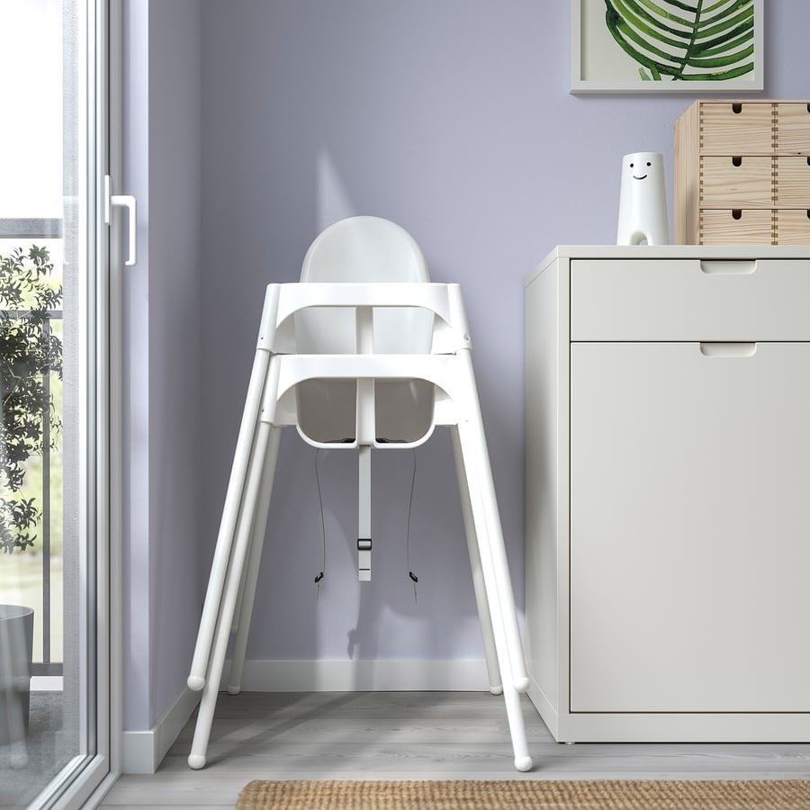 Chaise haute blanche IKEA + tablette, Enlèvement, Utilisé