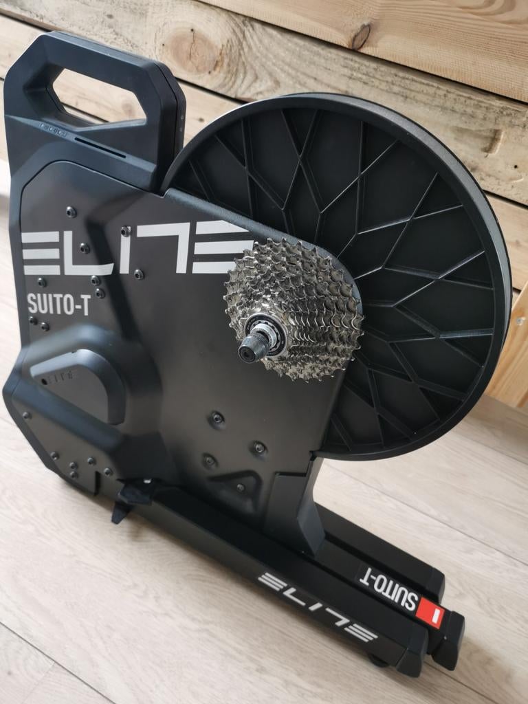 Hometrainer Suito elite t, Sports & Fitness, Cyclisme