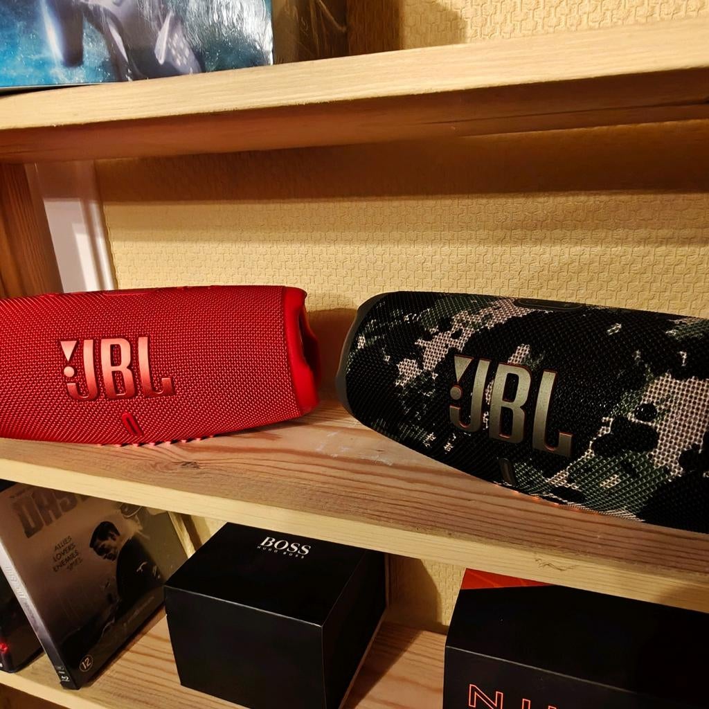 JBL charge 5 (2 stuks), Ophalen, JBL