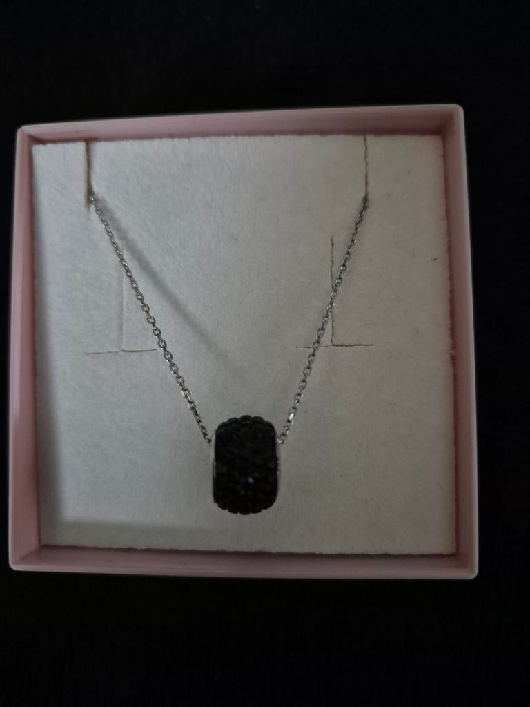 Zilveren halsketting met hanger, Met strass, Ophalen of Verzenden, Zo goed als nieuw, Zilver