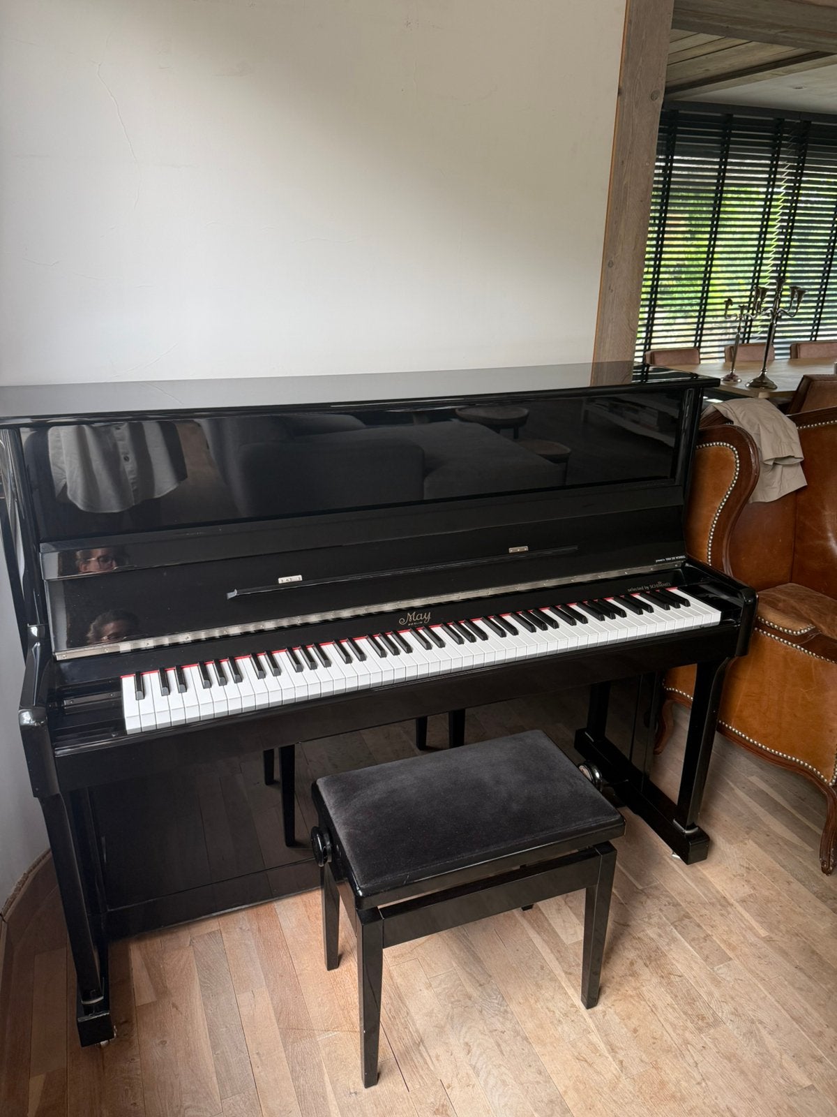 Piano May Berlin Schimmel zwart recht hoogglans, Brillant, Comme neuf, Enlèvement, Piano