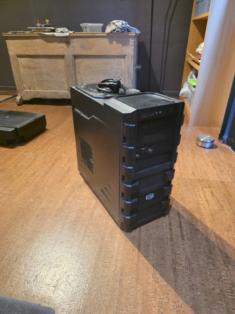 Oude gaming pc, Computers en Software, Desktop Pc's, Ophalen, Gebruikt, 8 GB, Gaming