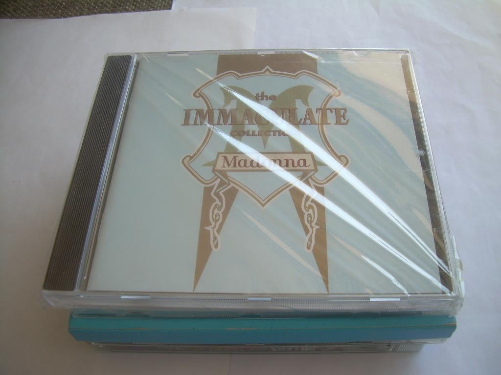 CD - MADONNA - LA COLLECTION ULTIME, CD & DVD, CD | Dance & House, Enlèvement ou Envoi, Comme neuf, Dance populaire