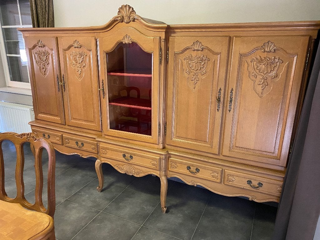 Wandkast Bretoens, Ophalen