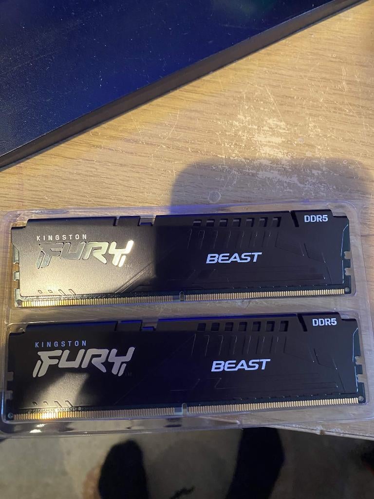 DDR5 32GB (2X16GB) ram fury beast kit, Computers en Software, RAM geheugen, Ophalen of Verzenden, Refurbished, DDR5