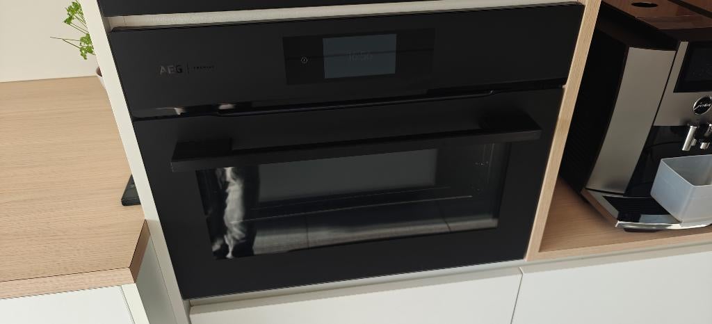 Four AEG CP7400T, Electroménager, Encastré, Enlèvement, Air chaud, 45 à 60 cm