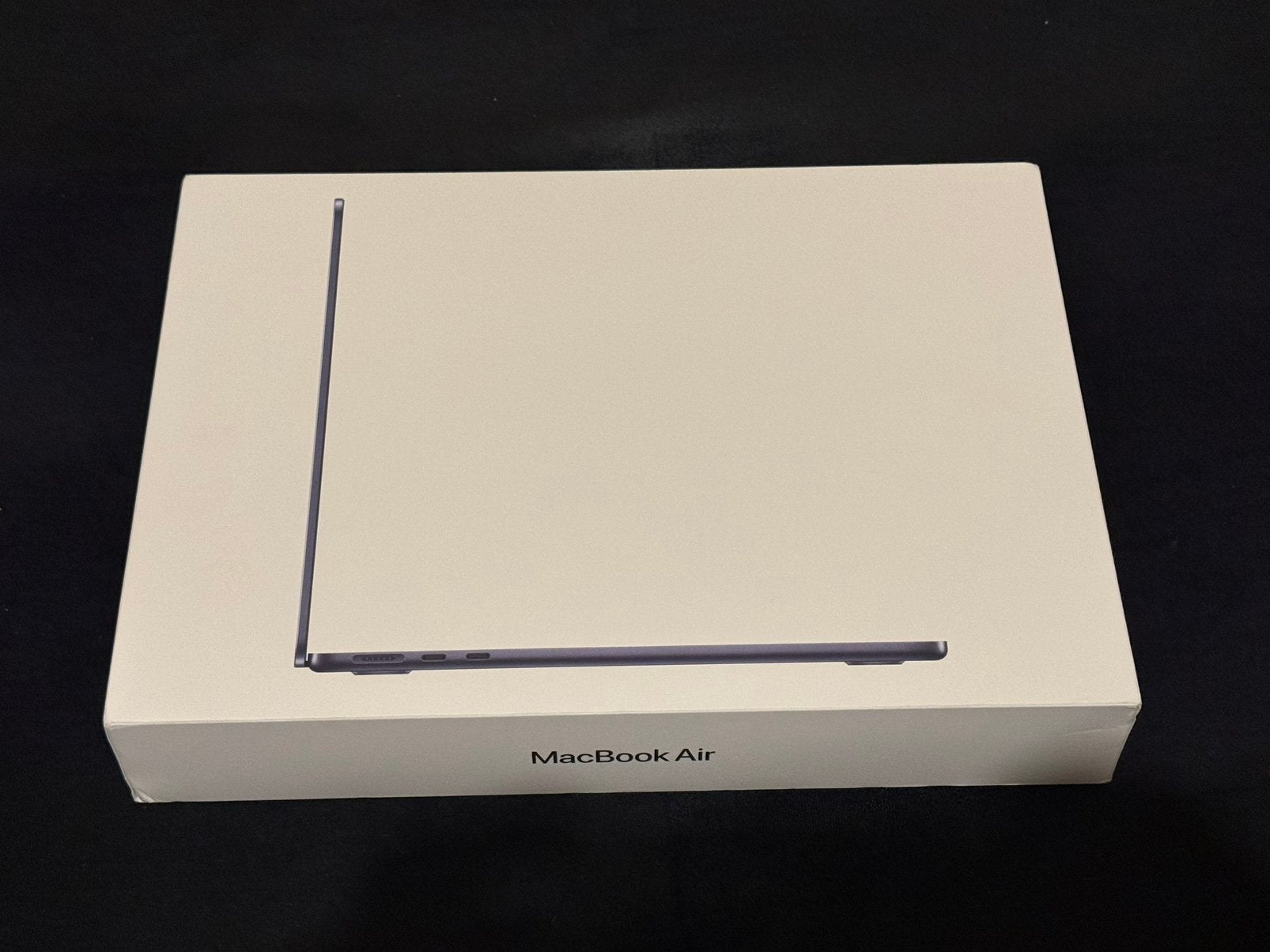 Macbook air m5 1 TB, Computers en Software, Ophalen, 1 TB of meer, 13 inch, Nieuw