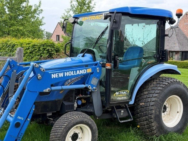 New Holland Boomer 54D (126u!) + Frontlader + Cabine/Airco, Jusqu'à 2500, Jusqu'à 80 ch, Enlèvement, Utilisé