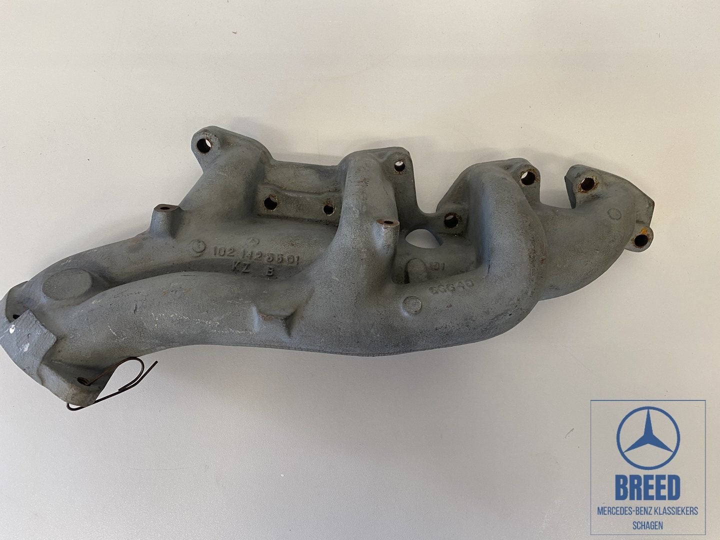 NOS uitlaatspruitstuk voor Mercedes-Benz M102 W201 W601 W602, -, Nieuw, Ophalen of Verzenden, -