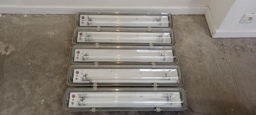 Lot de 5 blocs de secours industriels ETAP (Vintage), Enlèvement, Utilisé, Autres types