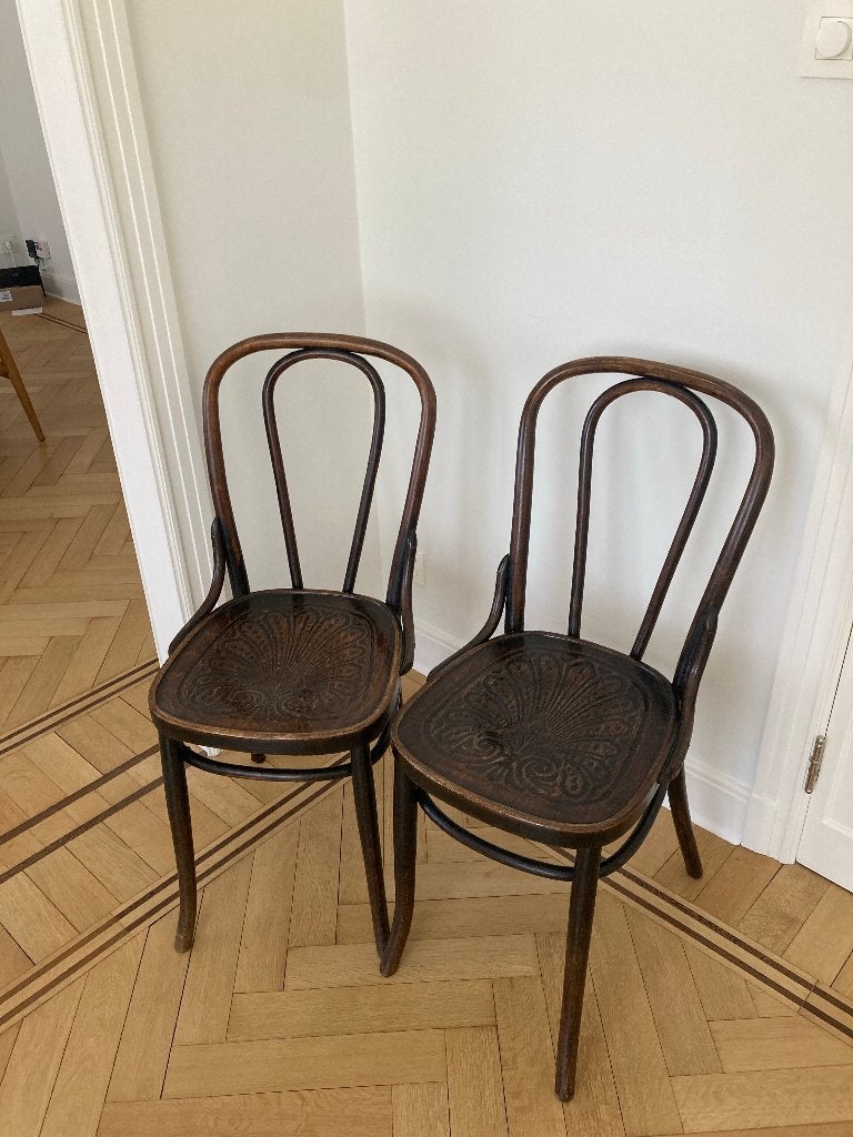 2 antieke bistrostoelen in gebogen hout, uitgesneden zitting, Huis en Inrichting, Stoelen, Zo goed als nieuw, Twee, Hout, Bruin