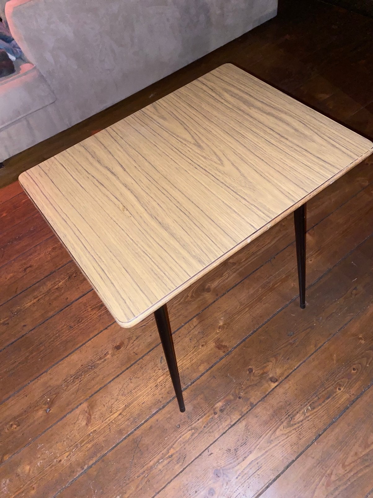 Kleine tafel (lessenaar), Ophalen, Zo goed als nieuw