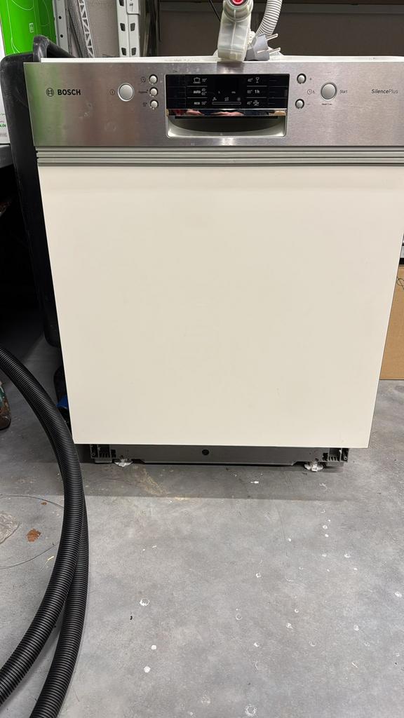 Vaatwasmachine Bosch inbouw (zeer goede staat), Ophalen, Zo goed als nieuw