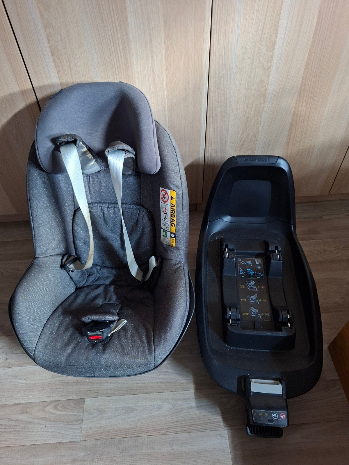 Maxi-Cosi I-size 2 way-pearl pro met 2 way fix basis, Kinderen en Baby's, Autostoeltjes, Ophalen, Verstelbare rugleuning, Gebruikt