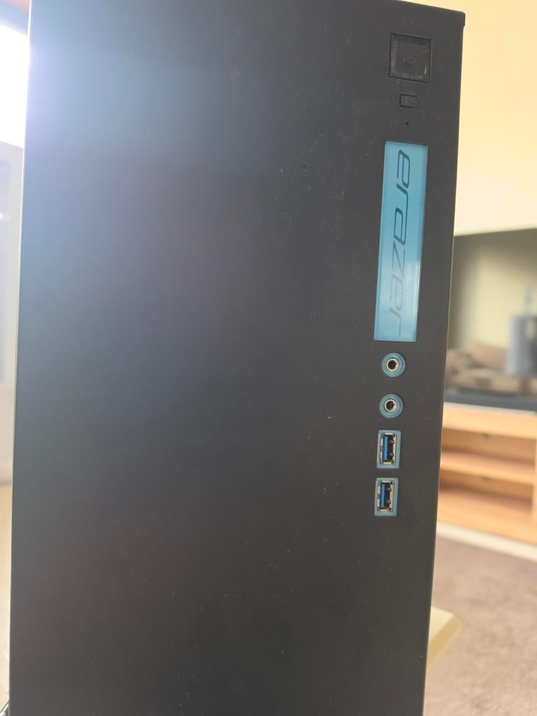 Computerbehuizing (micro en mini atx moederborden), Computers en Software, Computerbehuizingen, Ophalen