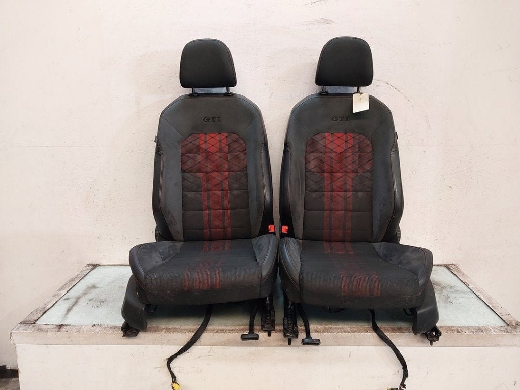 INTERIEUR Volkswagen Golf VII (AUA) (01-2012/03-2021), Gebruikt, Volkswagen, Volkswagen AG, Kundenbetreuung@volkswagen.de