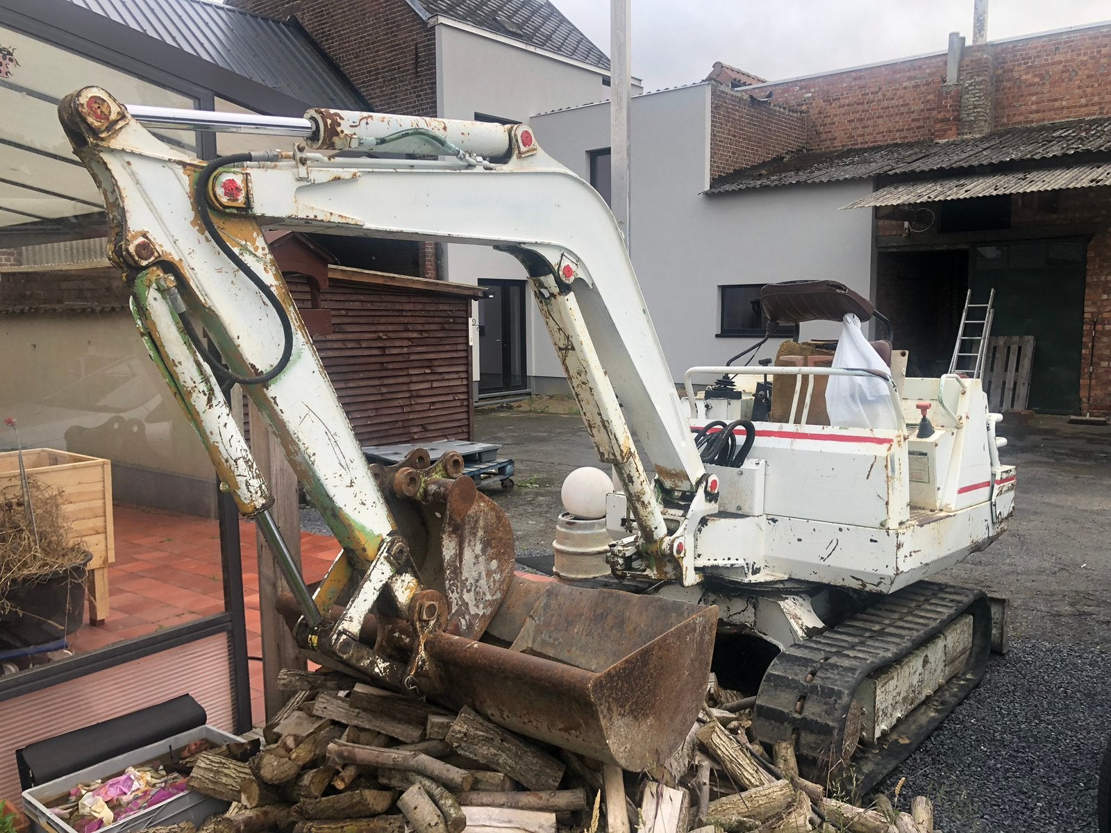 2,5 tons mini graver Yanmar 6250€, Ophalen