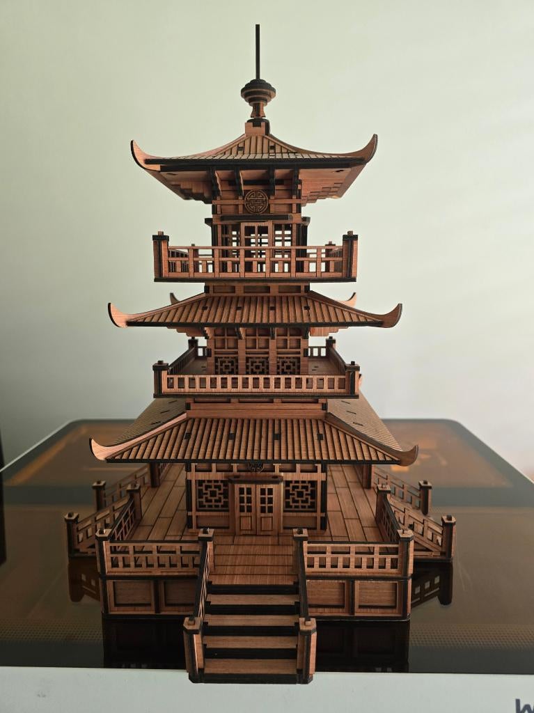 Gelaserd ontwerp japanse Pegoda, Doe-het-zelf en Bouw, Ophalen, Gebruikt