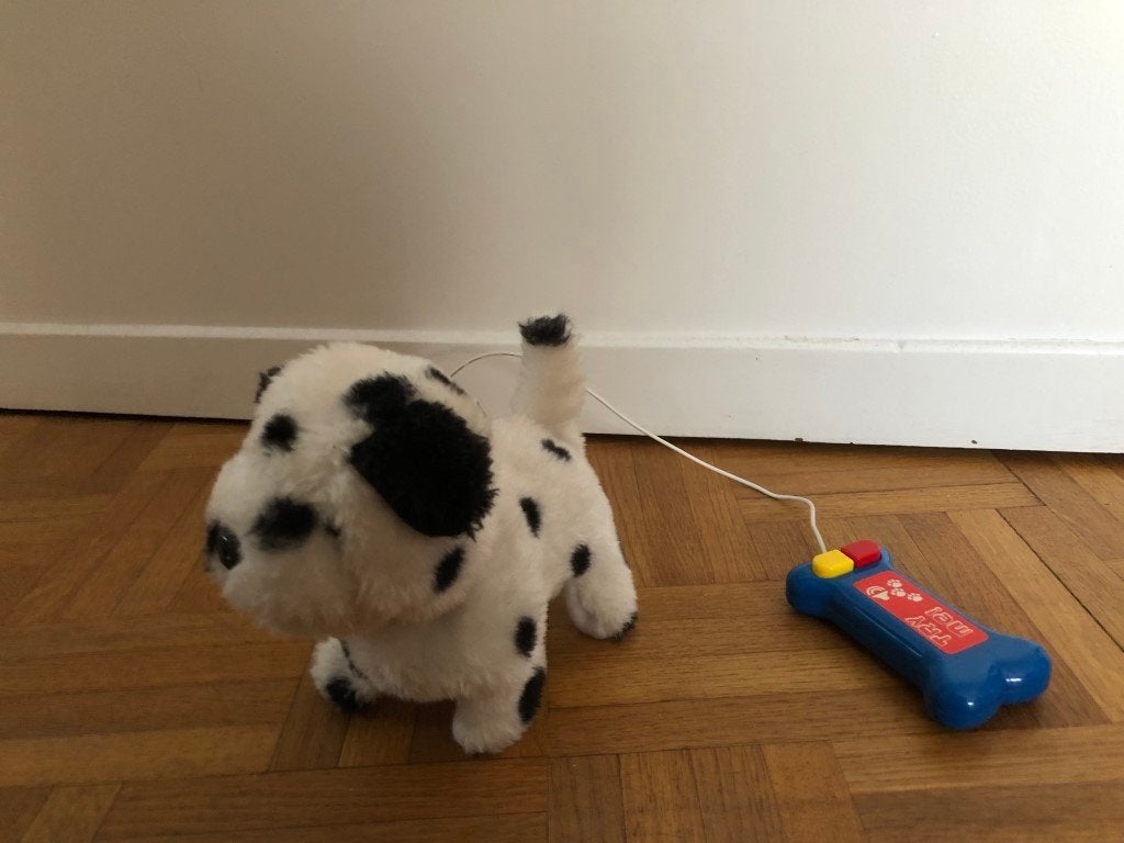 Interactieve hond - stapt - blaft - kwispelt met staart, Kinderen en Baby's, Speelgoed | Knuffels en Pluche, Ophalen of Verzenden