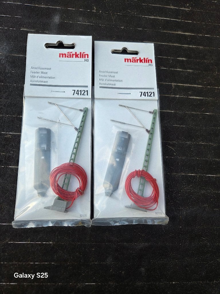 2 X MÄRKLIN 74121 NEUF JAMAIS SERVIT, Neuf, Enlèvement ou Envoi, Courant alternatif, Rails