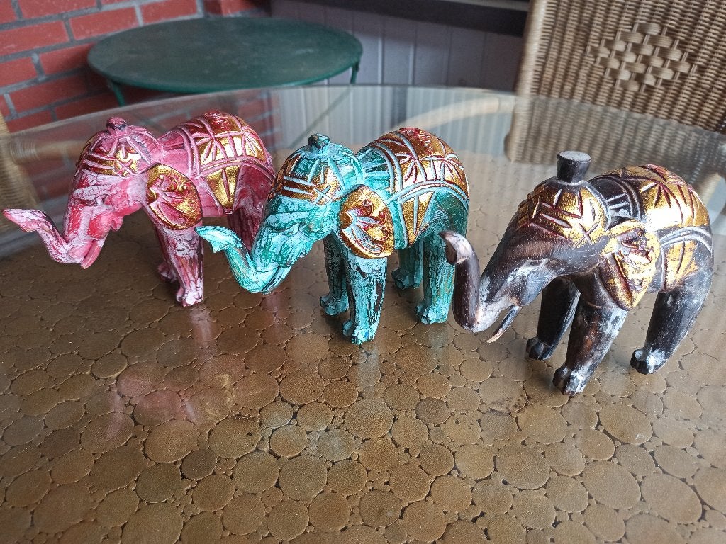 Olifant in hout kl., Antiek en Kunst, Ophalen, Hout