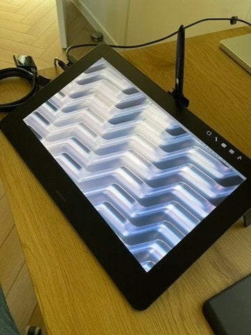 cintiq pro 16 [DTH-1620] - Gebruikt, Enlèvement, Utilisé, Filaire, Wacom