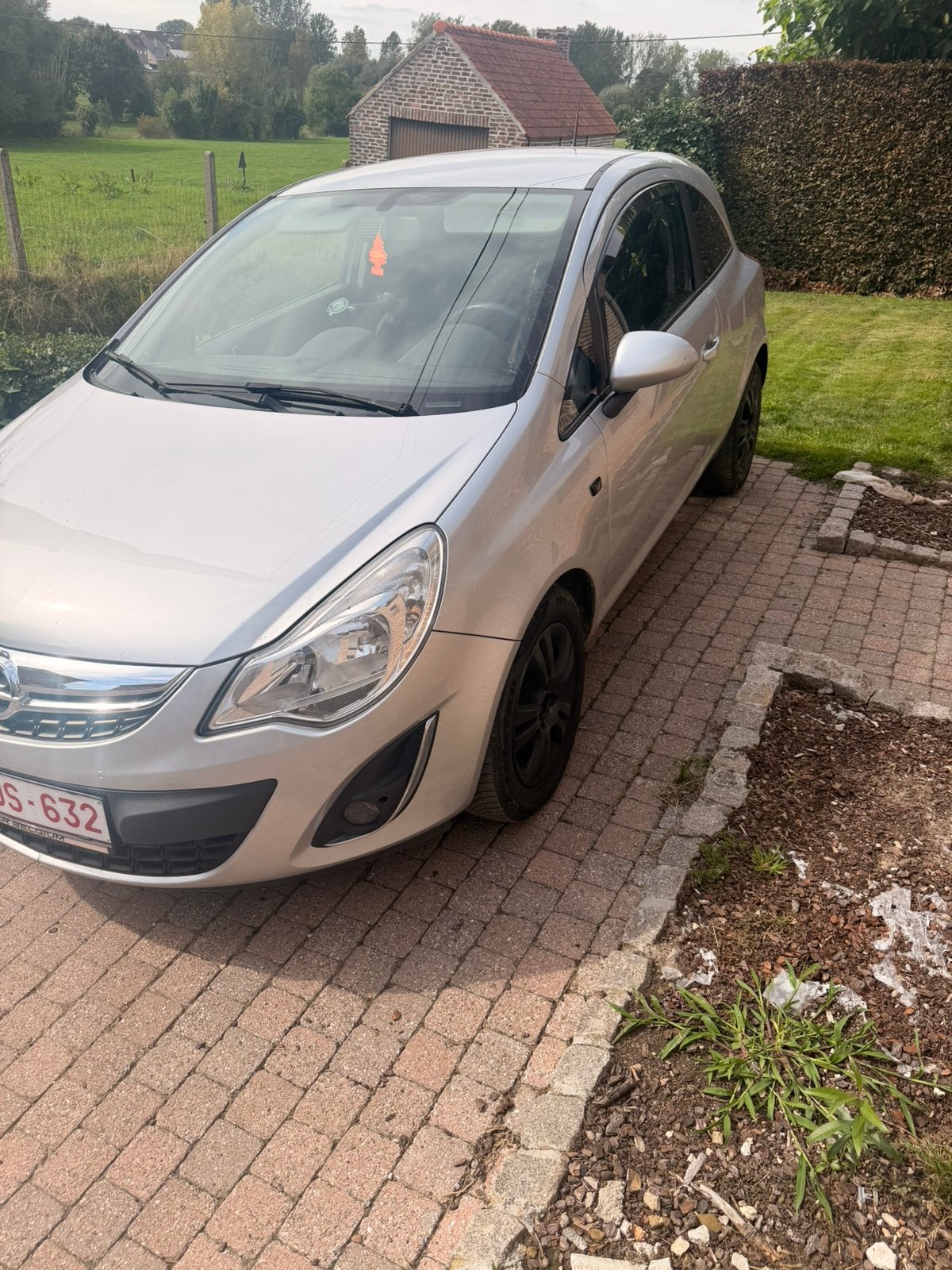 Opel corsa 1.2 essence euro 5 1er propriétaire, Achat, Boîte manuelle, Autres couleurs, Noir