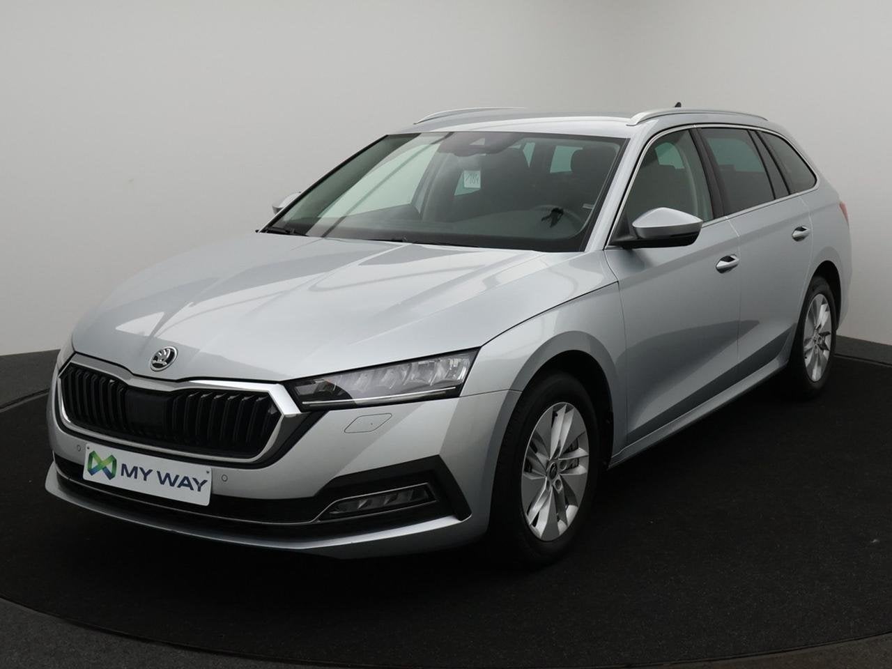 Skoda Octavia SW 1.0 TSI eTec MHE Family DSG 110PK *ZETELVER, Autos, 121 g/km, Argent ou Gris, Achat, https://public.car-pass.be/vhr/b573fa92-9843-4643-aea2-c3b2979f6be6