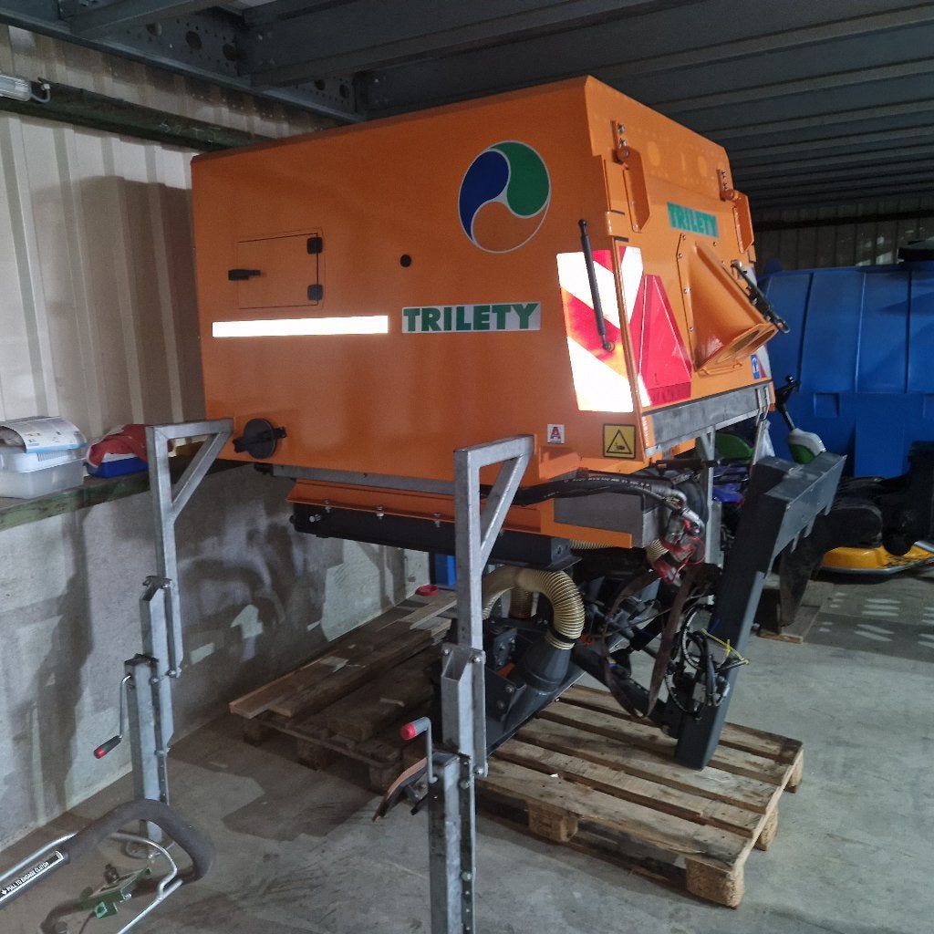 Zuigunit.  Trilety mtk3 Zuigunit, Jardin & Terrasse, Balayeurs, Enlèvement, Utilisé
