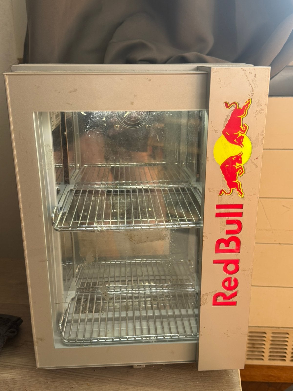 Redbull koelksat, Electroménager, Congélateurs, Comme neuf, Enlèvement