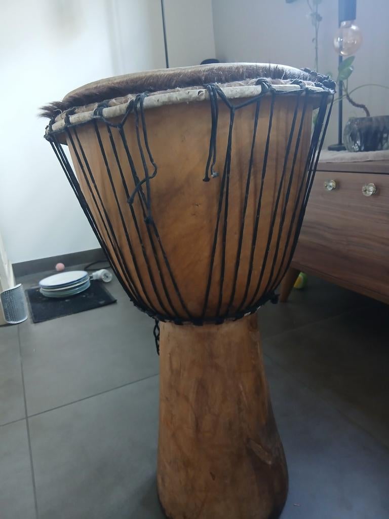 Djembe, Enlèvement