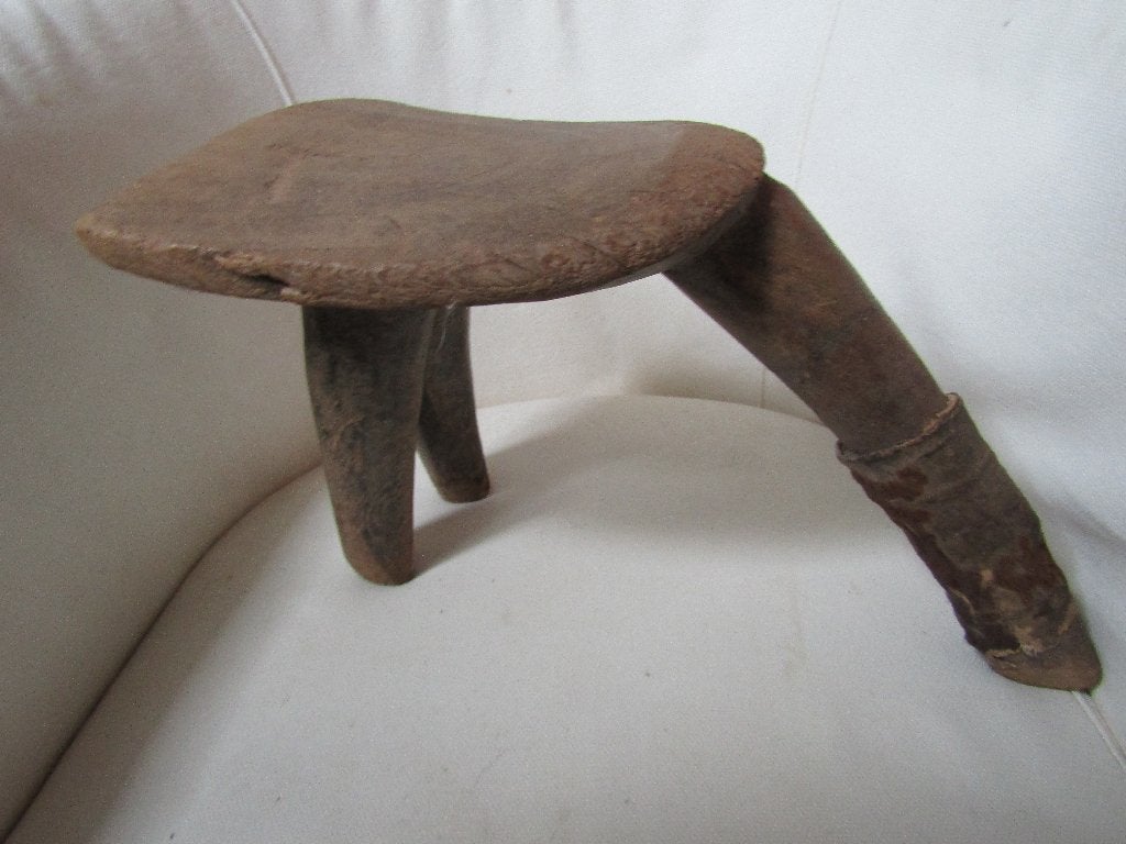 Ancien tabouret des palabres , tribu Lobi, Bruin, Afrika, Ophalen of Verzenden, Handgemaakt