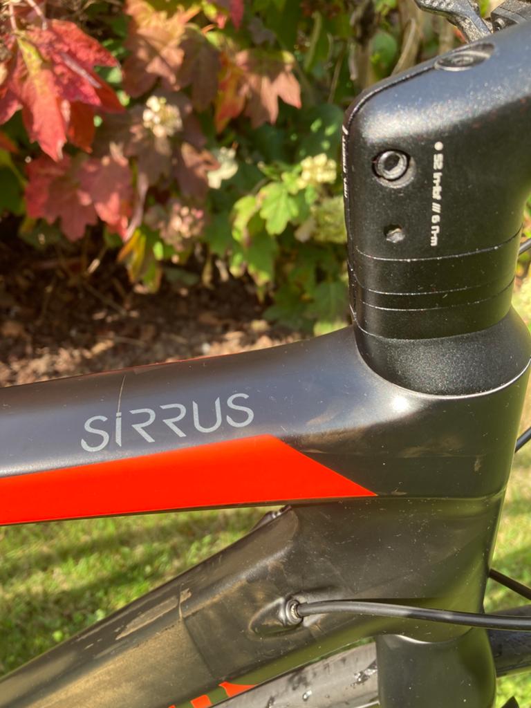 Specialized Sirrus carbon pro, Fietsen en Brommers, Ophalen, Zo goed als nieuw, Carbon