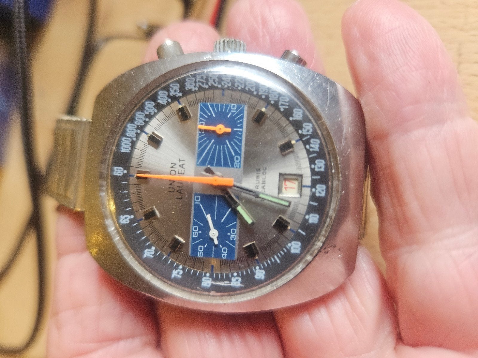 montre chronographe union Lauréat 1970, Enlèvement ou Envoi