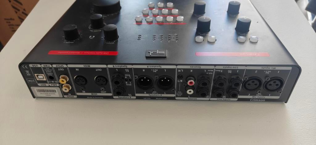 SPL CRIMSON audio interface + monitor controller, Enlèvement