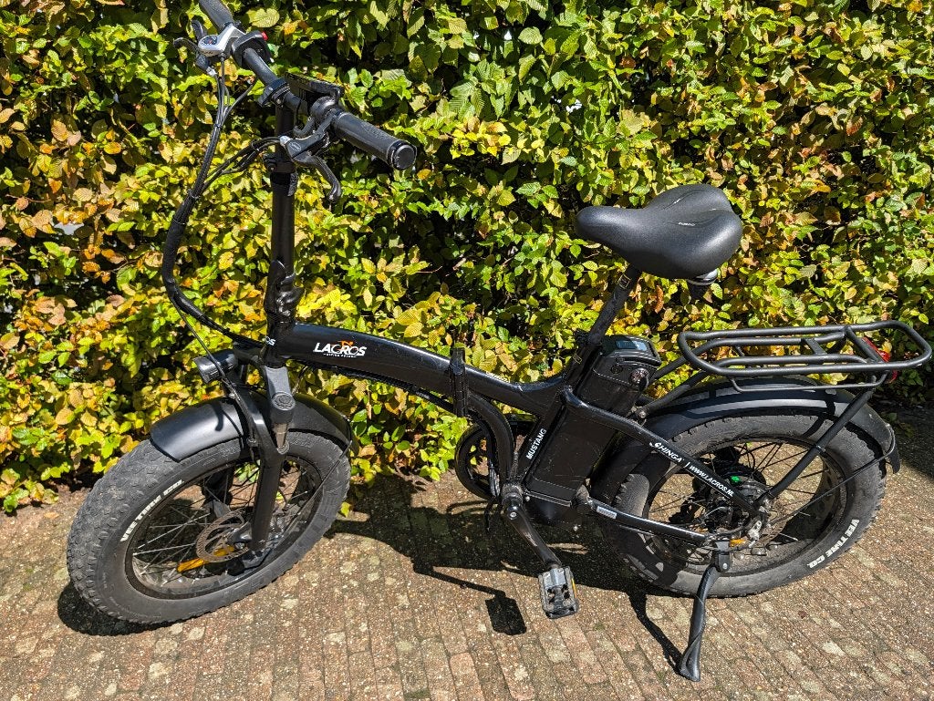 Fatbike Lacros Mustang: < 3000km, plooibaar, Vélos & Vélomoteurs, Enlèvement, Utilisé, 50 km par batterie ou plus, Autres marques